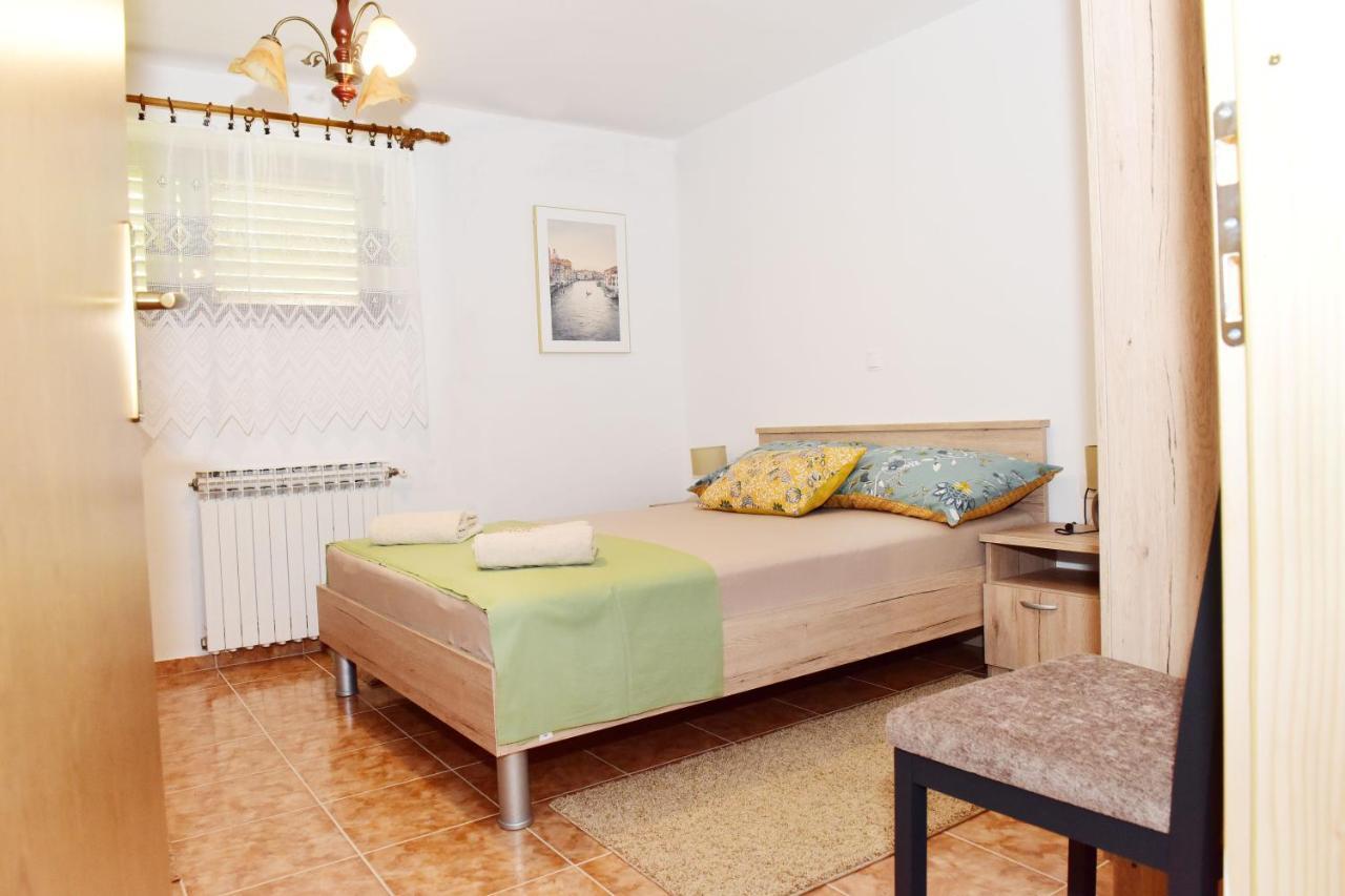 Apartman Bingo Йосипдол Экстерьер фото