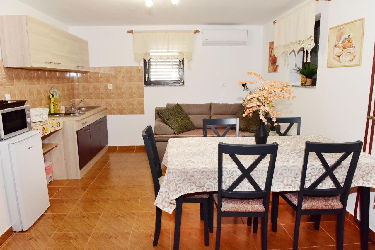 Apartman Bingo Йосипдол Экстерьер фото